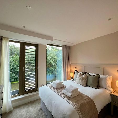 דירות יורק The Noir Blanc Retreat At Ryedale House מראה חיצוני תמונה